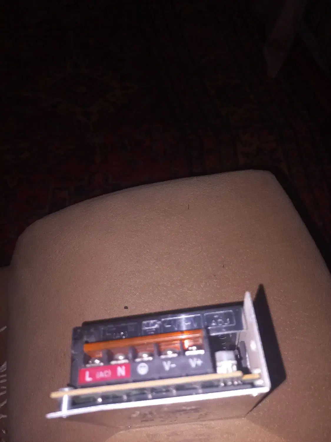 ترانس|قطعات و لوازم جانبی رایانه|شیراز, مبعث|دیوار