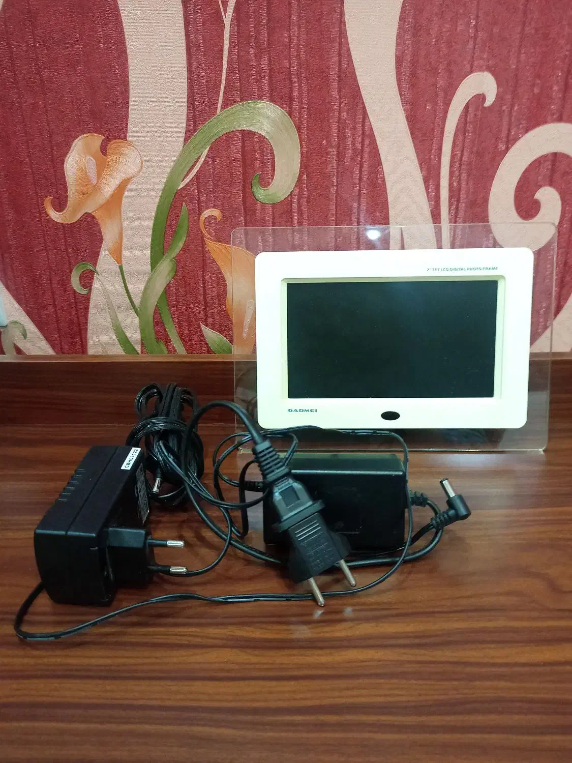 قاب یا مانیتور نمایشگر دیجیتال نو|قطعات و لوازم جانبی رایانه|شیراز, قدوسی شرقی|دیوار