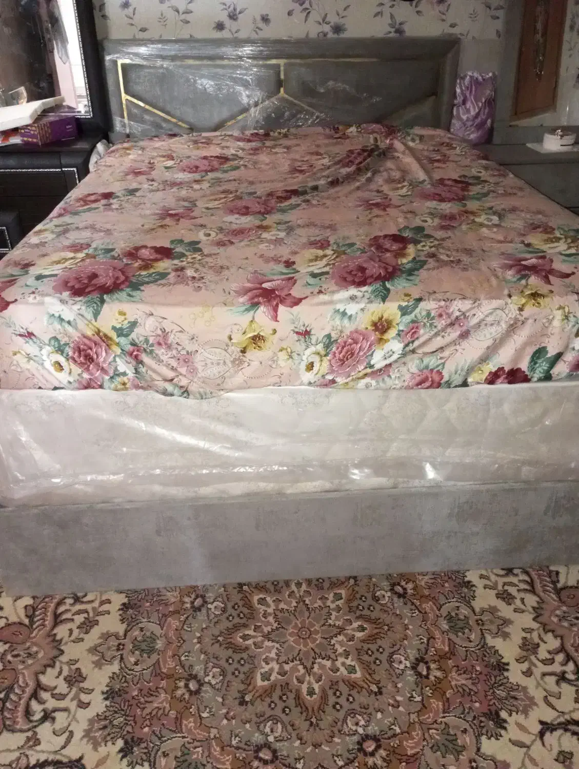 تختخواب دو نفره|تخت و سرویس خواب|بهبهان, |دیوار