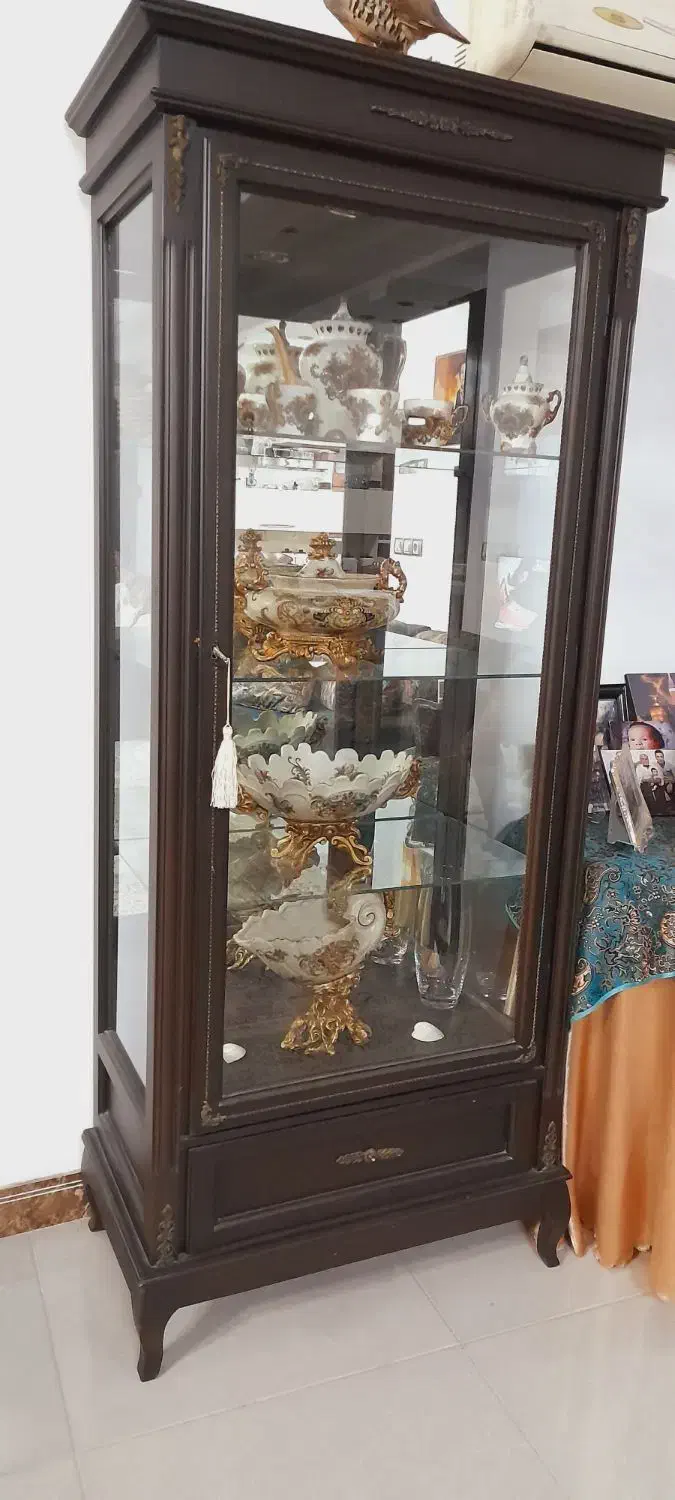 میز وسط.ویترین.میز غذاخوری|مبلمان خانگی و میز عسلی|ساری, |دیوار