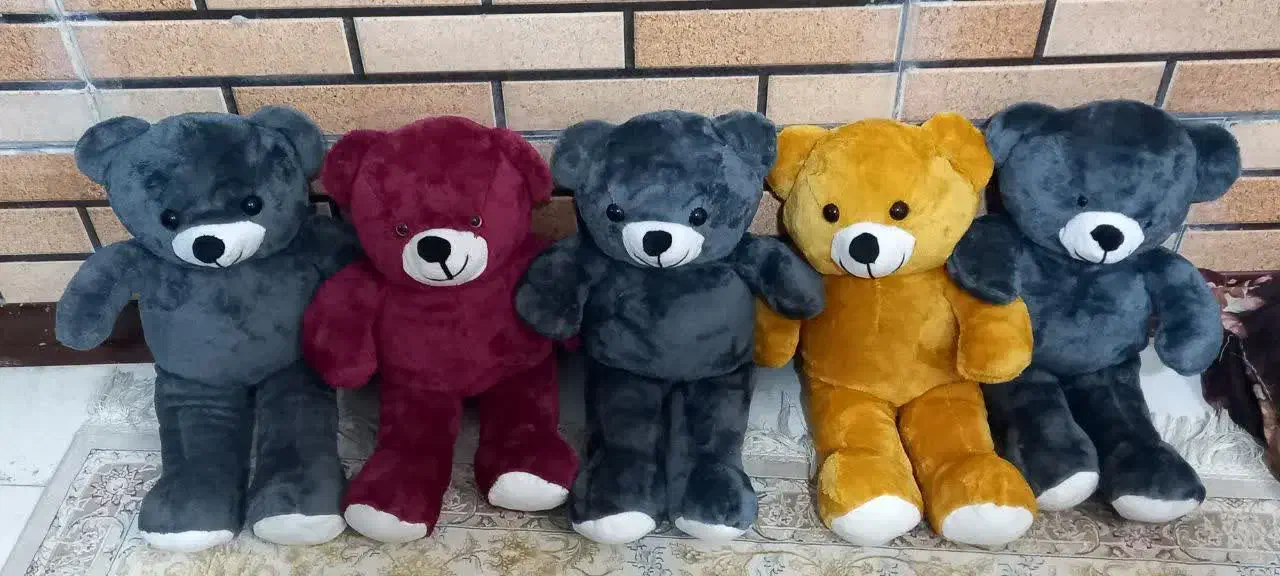 خرس عروسکی|اسباب‌بازی بچه|قم, زاویه|دیوار