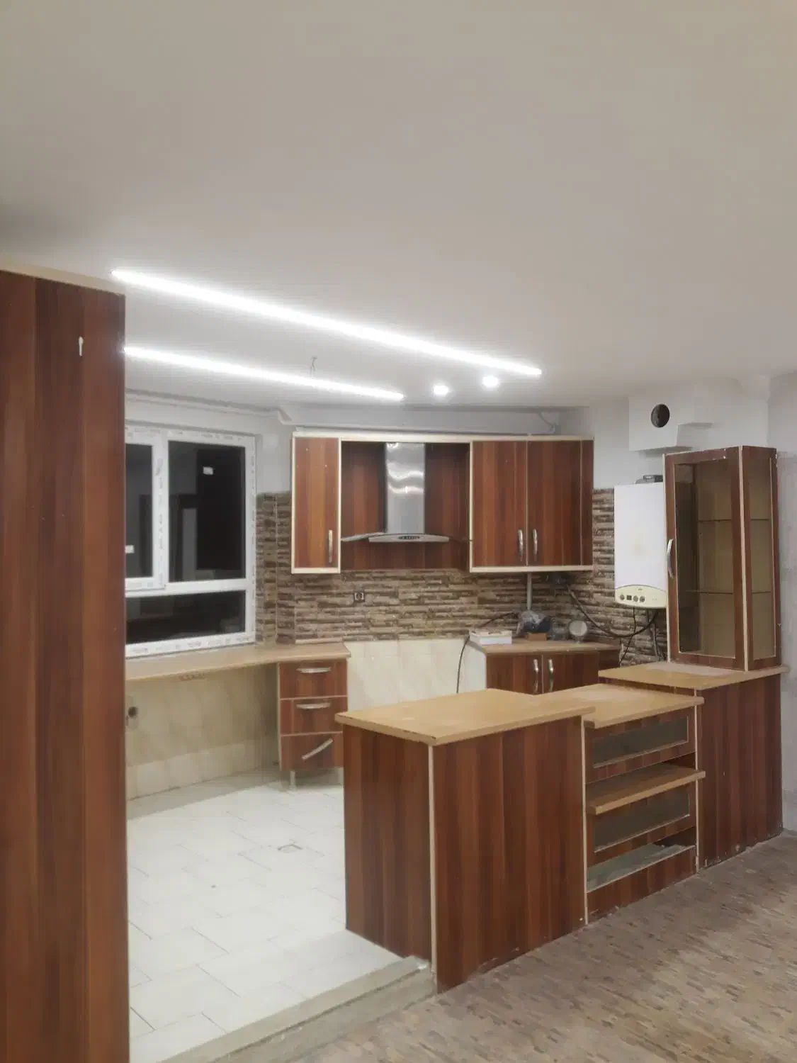 فروش ۶متر کابینت و سینگ و هود باهم|مصالح و تجهیزات ساختمان|همدان, |دیوار