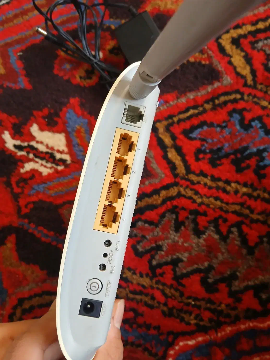 مودم|مودم و تجهیزات شبکه|میانه, |دیوار