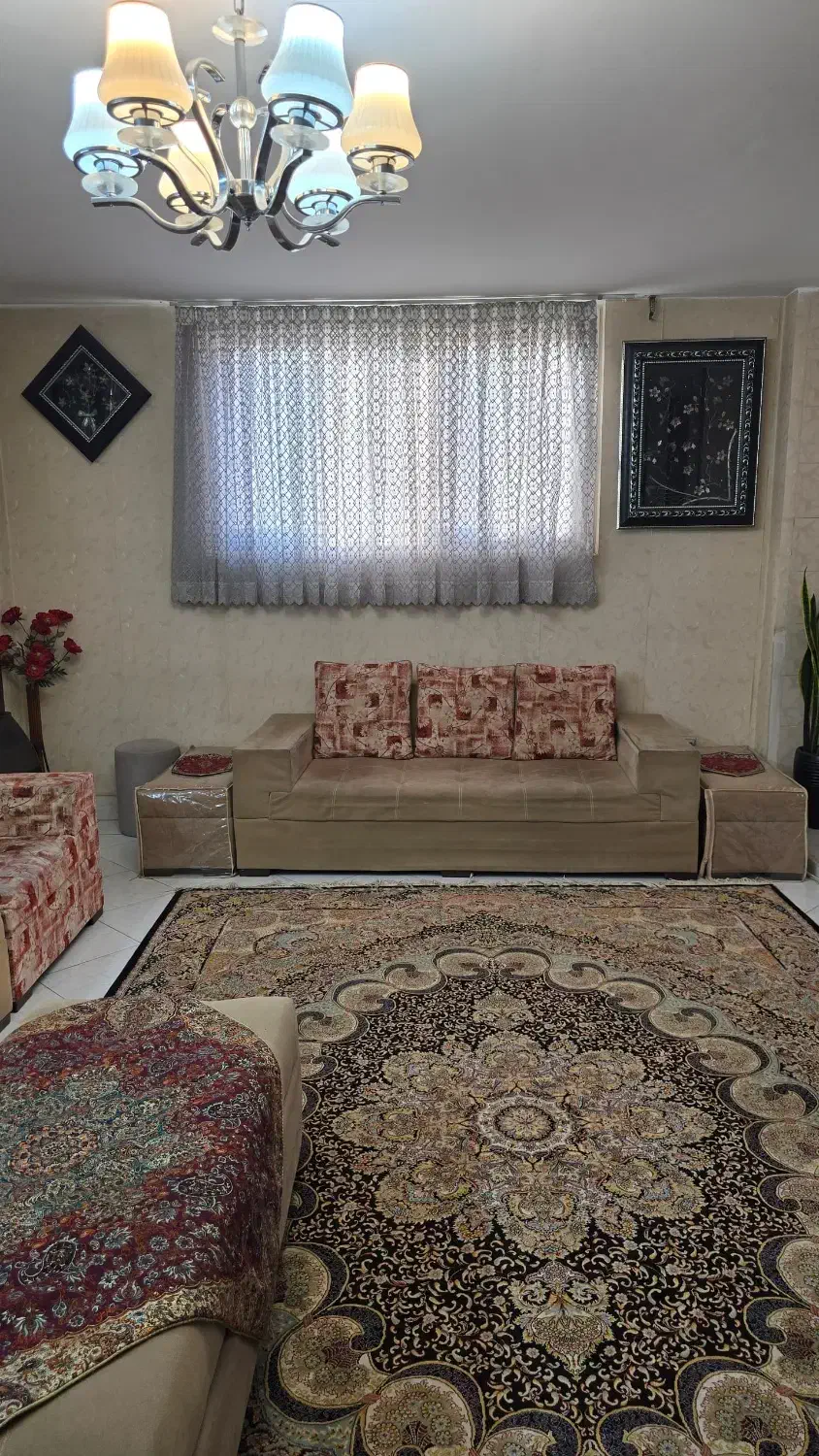 مبل|مبلمان خانگی و میز عسلی|اصفهان, تخت فولاد|دیوار