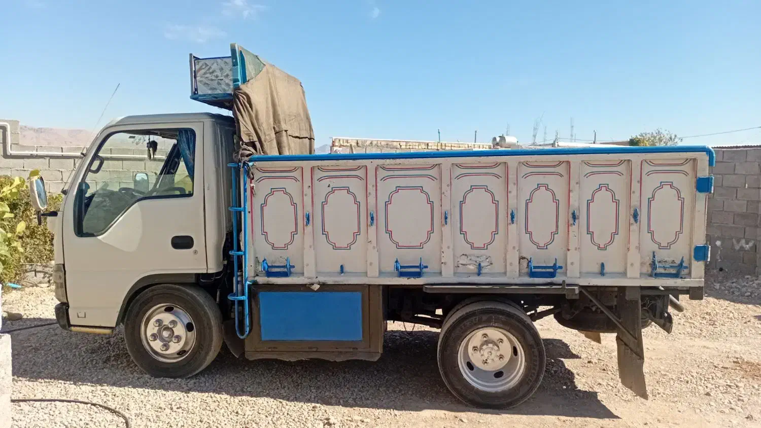 ایسوزو5200 مدل 1386 قیمت ۱۳۷۰۰۰۰۰۰۰|خودرو سنگین|جنت, |دیوار