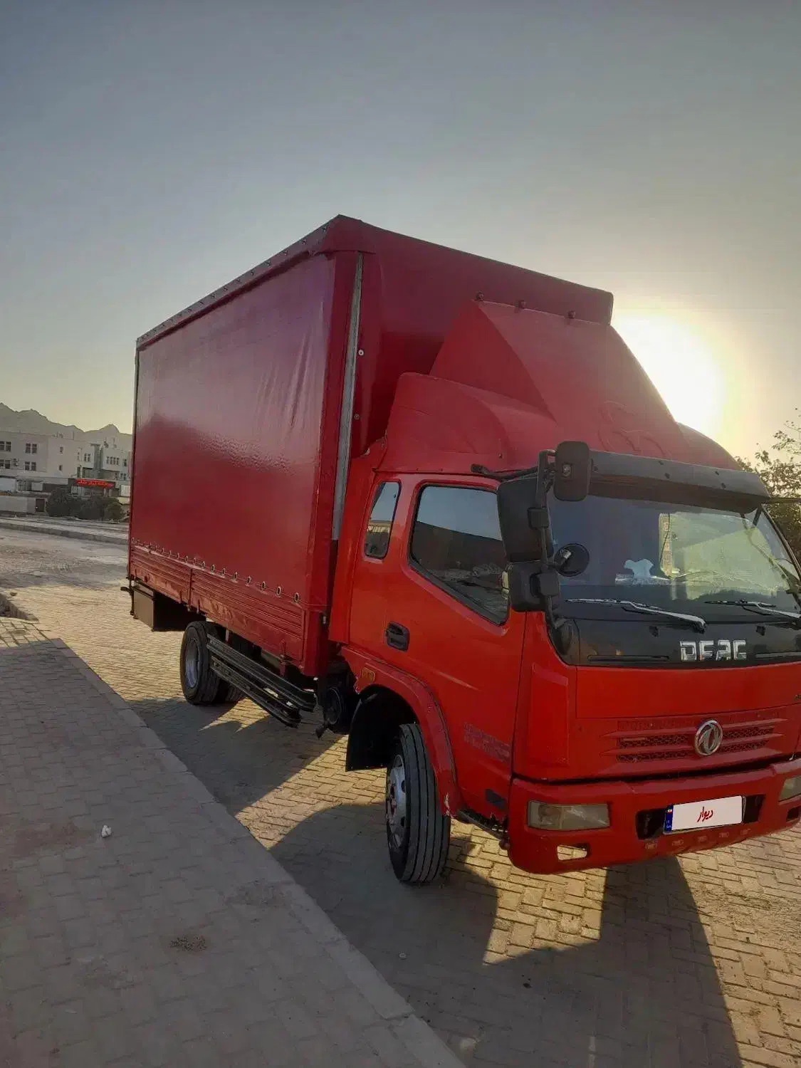 کاویان|خودرو سنگین|تربت جام, حافظ|دیوار