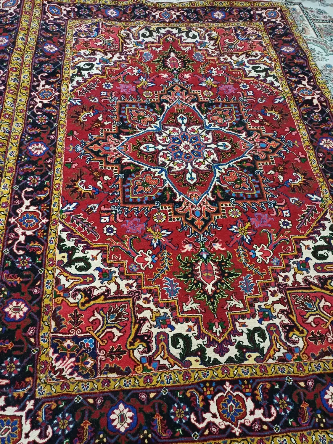 فرش ۶متری هریس|فرش|تبریز, |دیوار