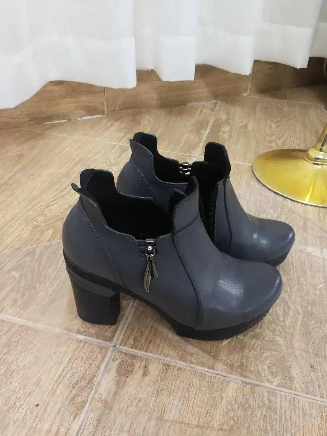 یه جفت کفش و کیف پول|کیف، کفش، کمربند|نیشابور, شهرک اندیشه|دیوار