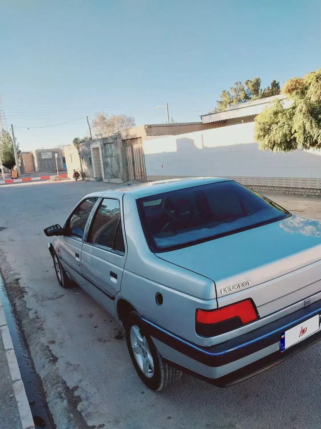 فروشی|خودرو سواری و وانت|قائن, |دیوار