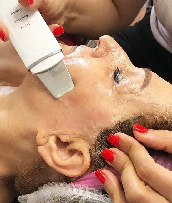 آموزش اصولی پاکسازی پوست با ارائه مدرک|خدمات آموزشی|بابل, |دیوار