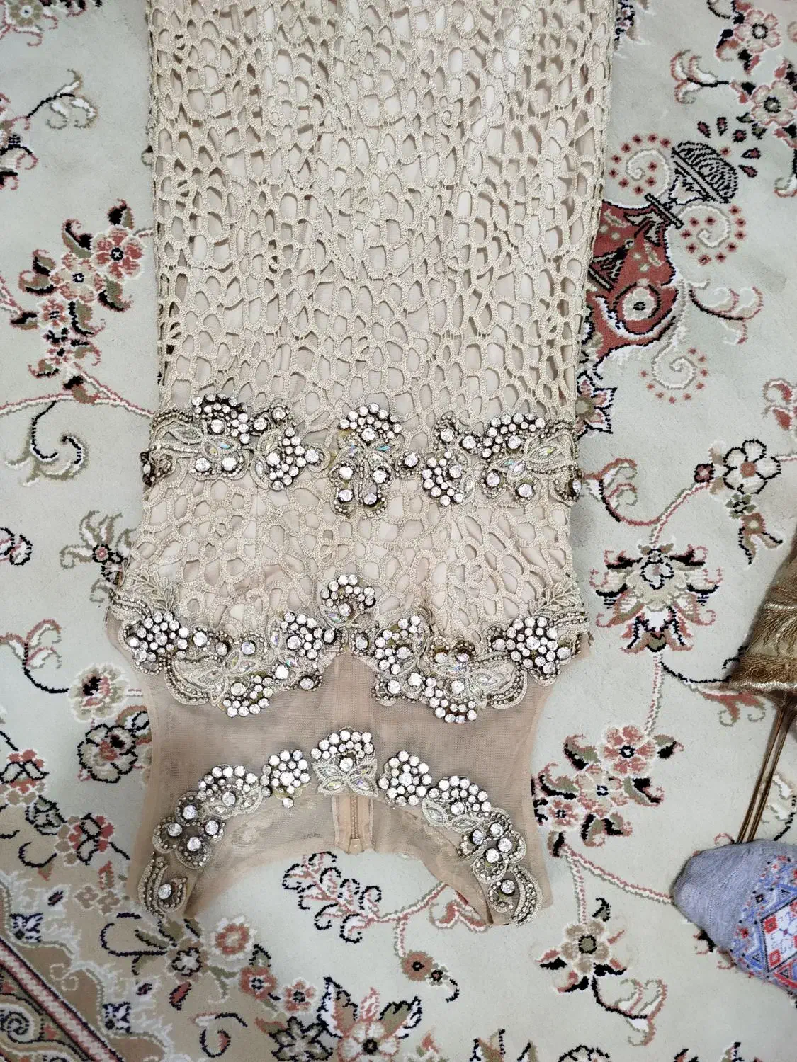 لباس مجلسی دو عدد|لباس|باغستان, |دیوار