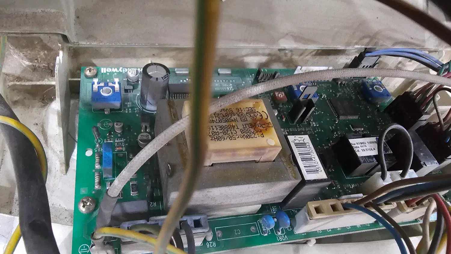 برد و شیر برقی پکیج باکسی|آبگرمکن، پکیج، شوفاژ|شیروان (خراسان), |دیوار