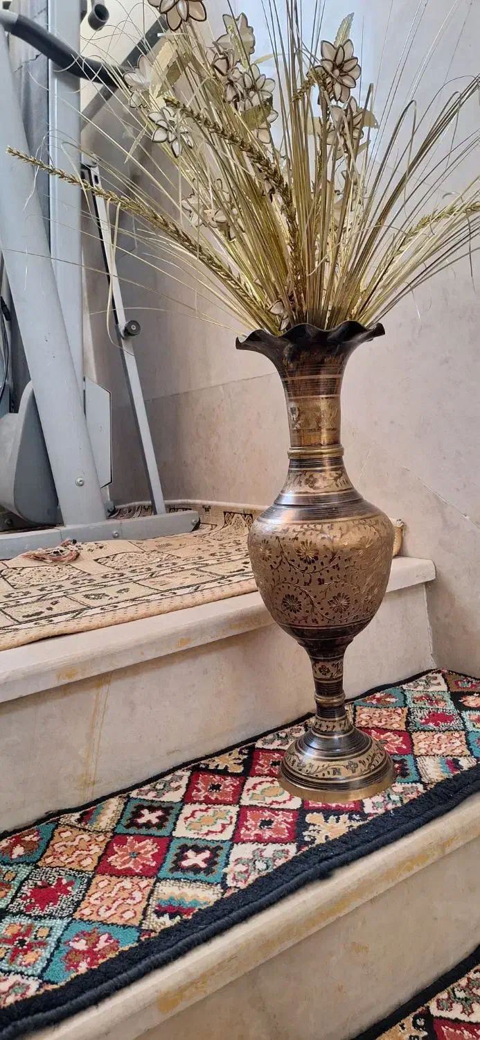 گلدانبرنجی|گل مصنوعی|نسیمشهر, |دیوار