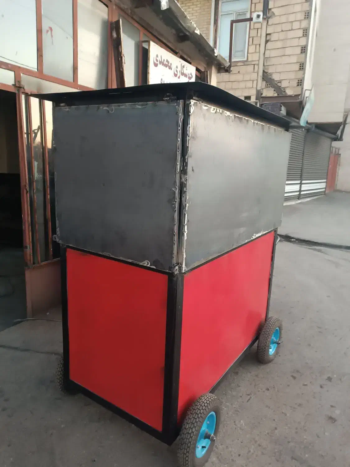 دکه سیار برای کاسبی|فروشگاه و مغازه|دهگلان, |دیوار