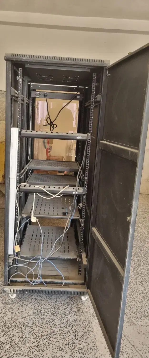 فروش رک کامپیوتر|قطعات و لوازم جانبی رایانه|بندرعباس, |دیوار