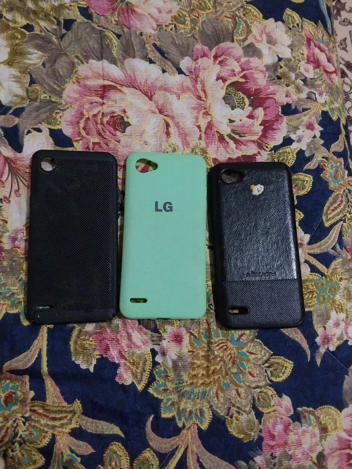 سه عدد کاور LG Q6|لوازم جانبی موبایل و تبلت|شهرکرد, |دیوار