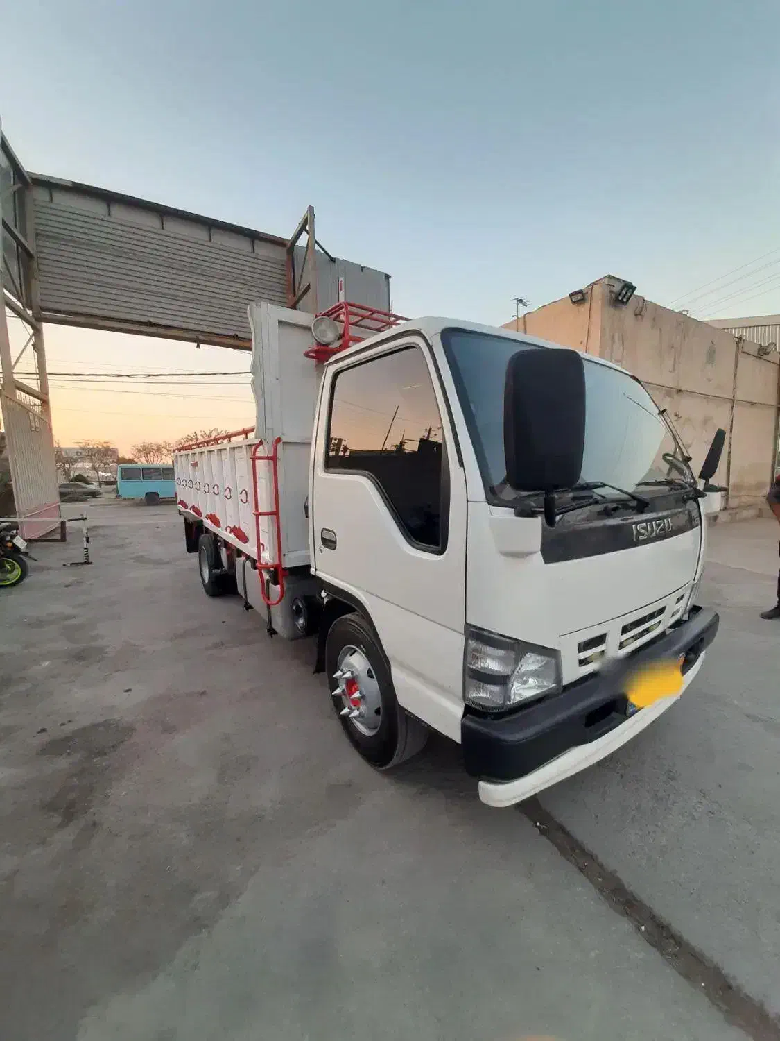 کامیونت ایسوزو|خودرو سنگین|اسلام‌شهر, شاطره|دیوار