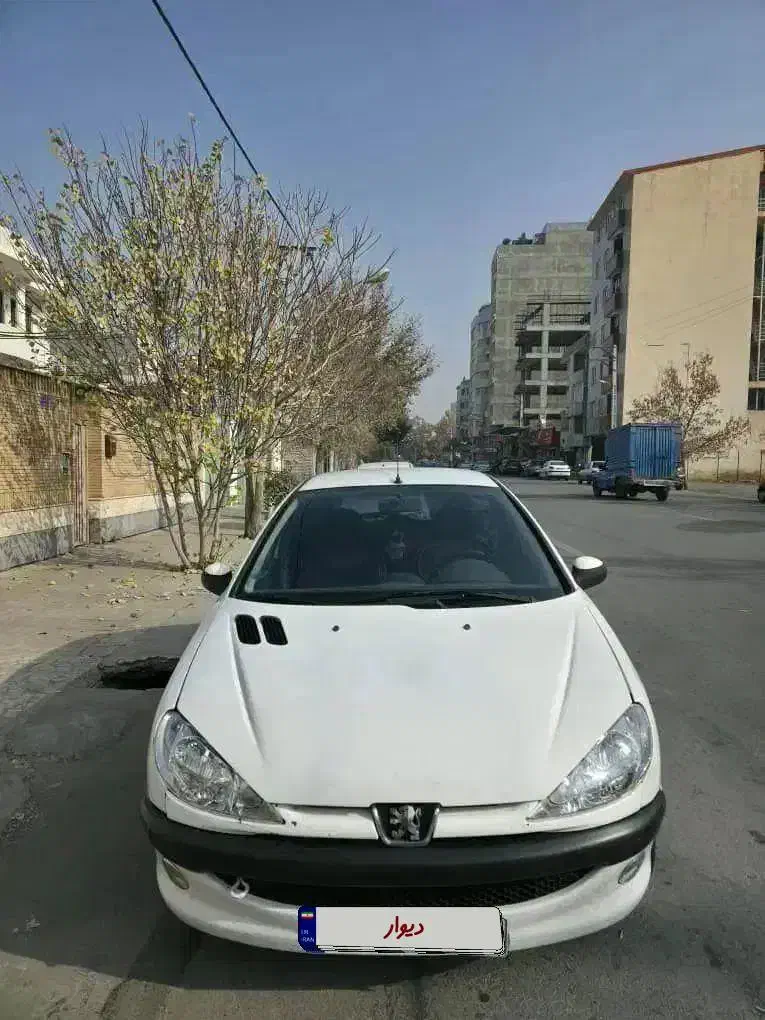 پژو ۲۰۶ مدل ۸۱|خودرو سواری و وانت|ارومیه, |دیوار