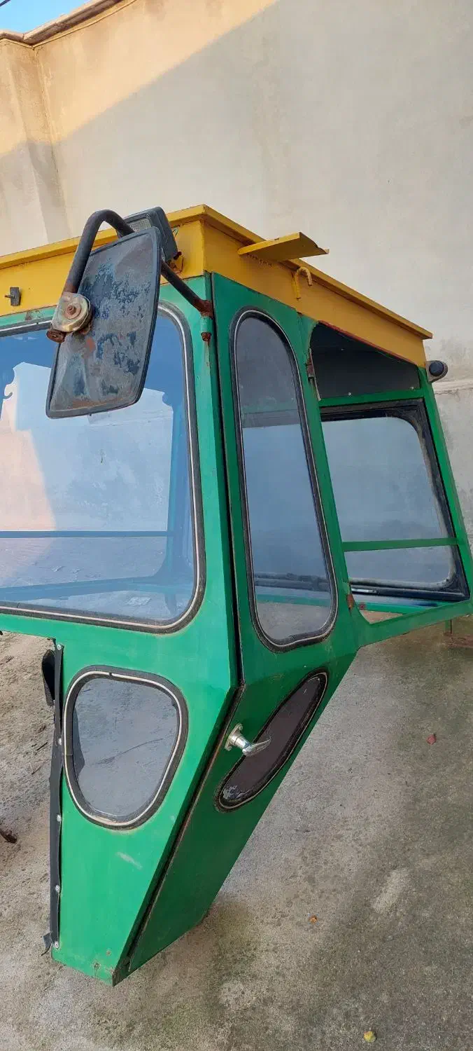 اتاق تراکتور جاندیر|قطعات یدکی و لوازم جانبی|قشلاق دشت, |دیوار