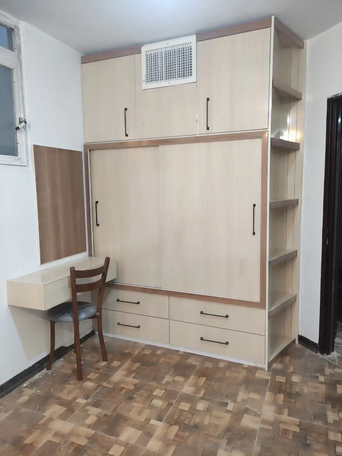 ساخت و نصب انواع کابینت آشپزخانه. کمد رختخواب.|خدمات پیشه و مهارت|فولادشهر, مسکن مهر فولادشهر|دیوار