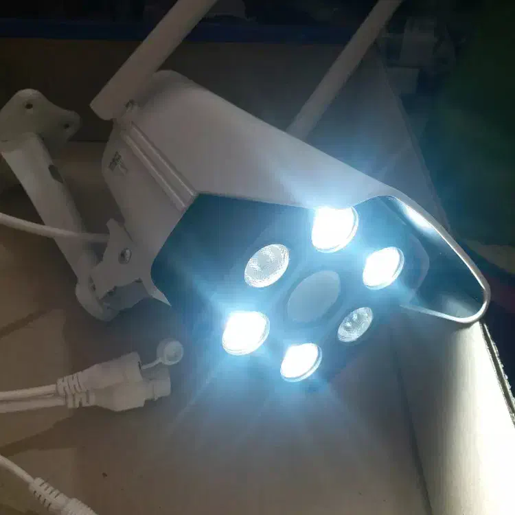 دوربین دید در شب رنگی|دوربین مداربسته|قائن, |دیوار