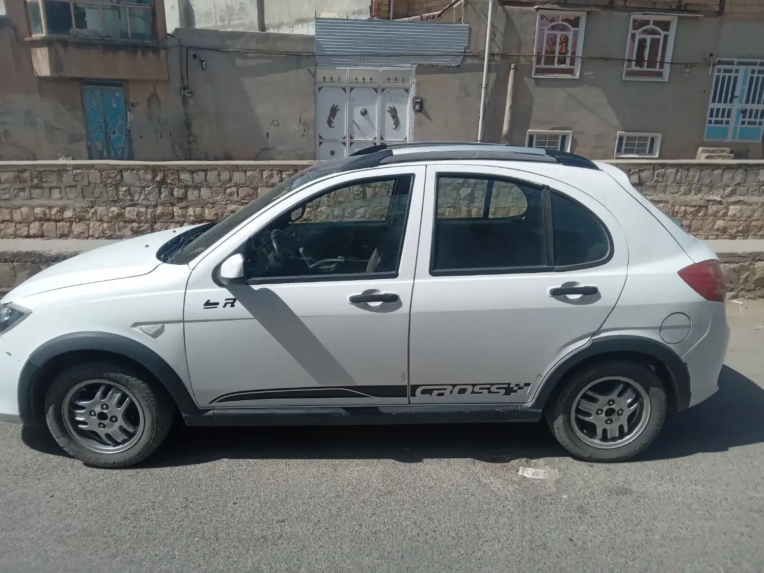 خودرو کوئیک آر سفید مشکی|خودرو سواری و وانت|تهران, خانی‌آباد|دیوار