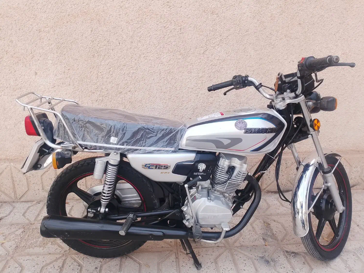 موتور احسان 99پلمپ کارت سوخت بیمه دزدگیر استارتی|موتورسیکلت|کاشمر, |دیوار