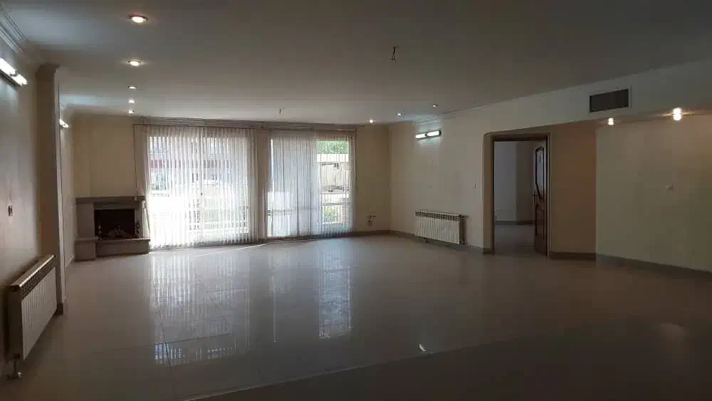 اجاره واحد مسکونی متراژ ۲۲۰ خیابان تالار|اجارهٔ آپارتمان|اصفهان, خواجه عمید|دیوار