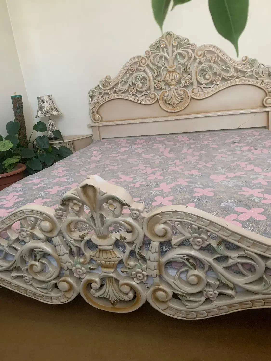 تختخواب دونفره به همراه تشک وعسلی ها|تخت و سرویس خواب|پردیس, فاز ۱۱|دیوار