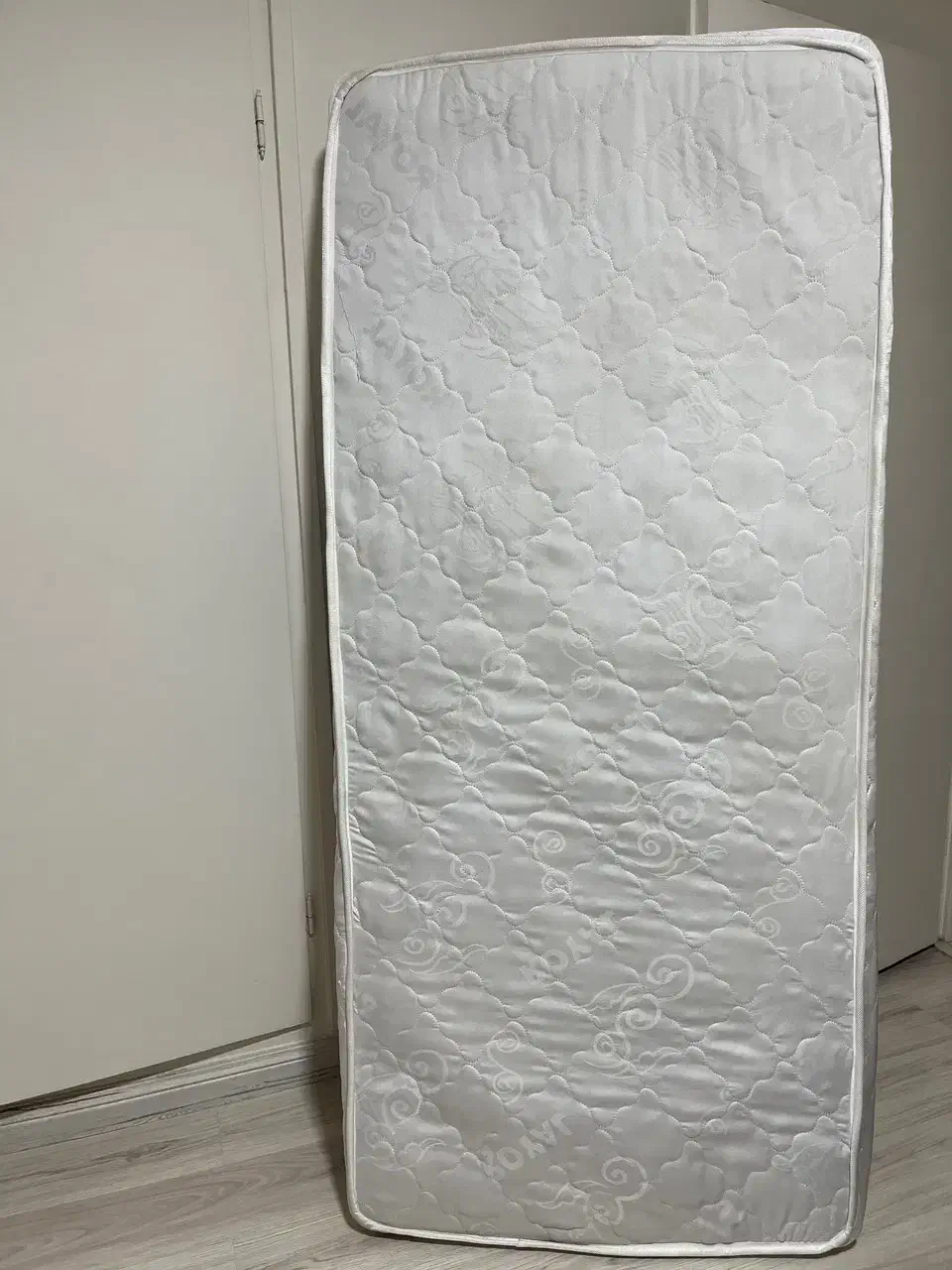 خوش خواب تکنفره رویال فنری درحدنو|تشک تختخواب|تهران, امام زاده عبدالله|دیوار