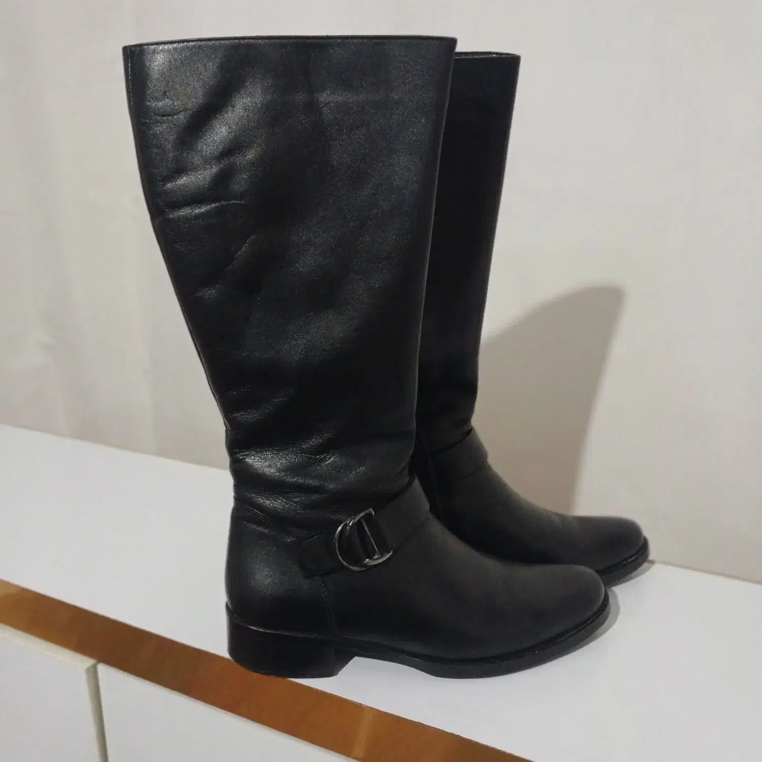 کفش درحد|کیف، کفش، کمربند|اردبیل, |دیوار