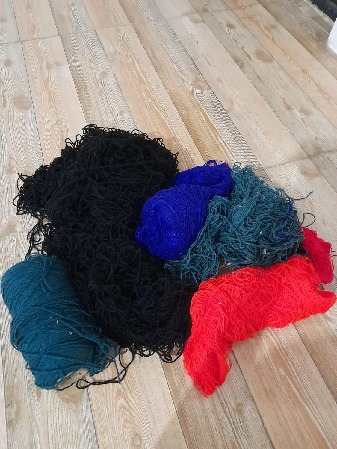 کاموا|لوازم خیاطی و بافتنی|گرگان, |دیوار