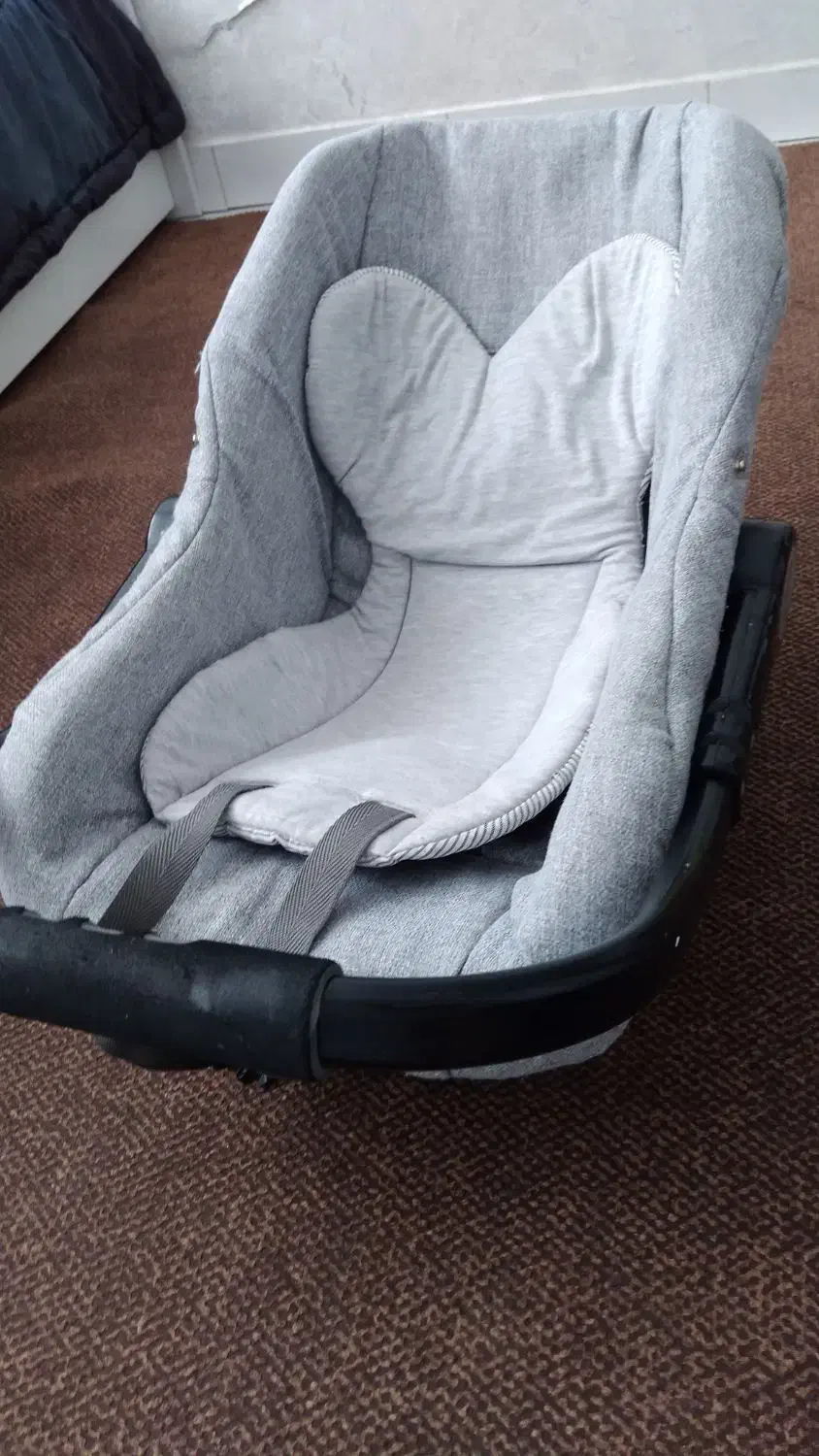 کریر|کالسکه و لوازم جانبی|محمدیه-قزوین, |دیوار