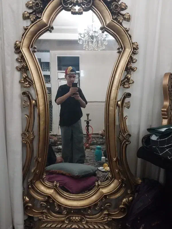 ایینه|آینه|باقرشهر, |دیوار