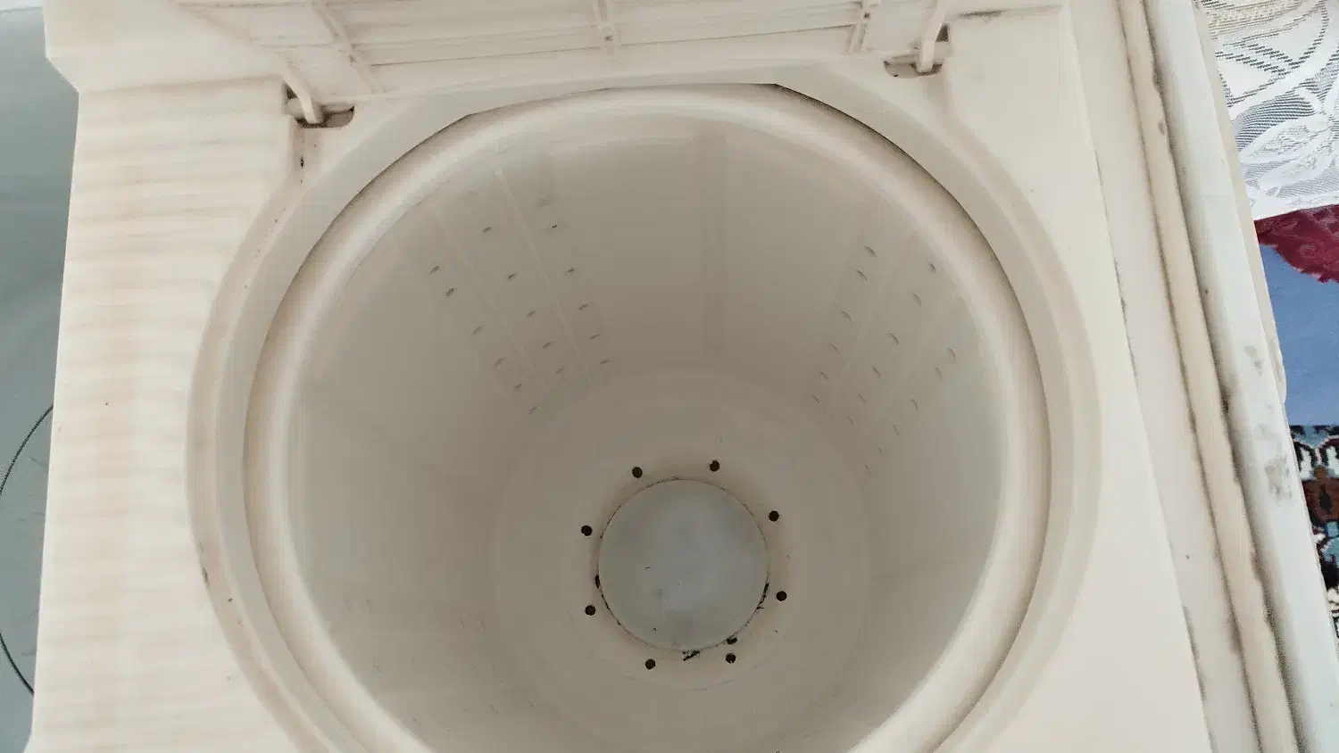 کهنه شور سالم و به شرط امتحان قیمت 5/300|ماشین لباسشویی و خشککن لباس|هرسین, |دیوار