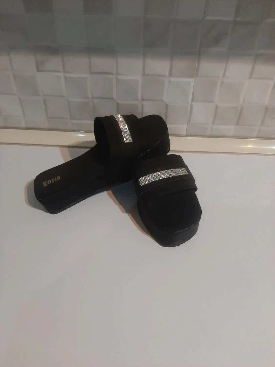 دمپایی مجلسی|کیف، کفش، کمربند|اردبیل, |دیوار