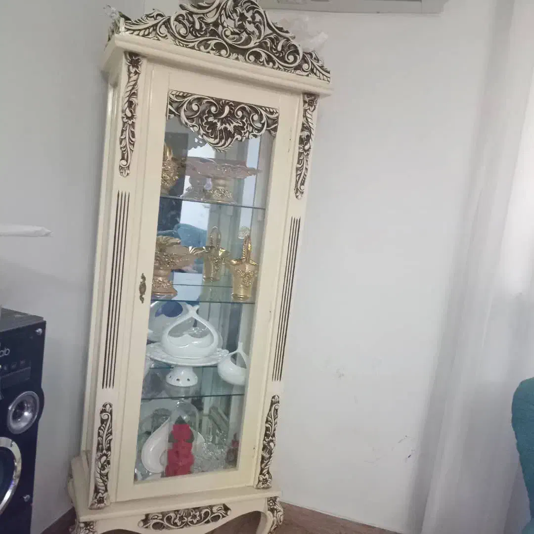 ویترین بوفه|بوفه، ویترین، کنسول|بندر انزلی, باغ زمانی|دیوار