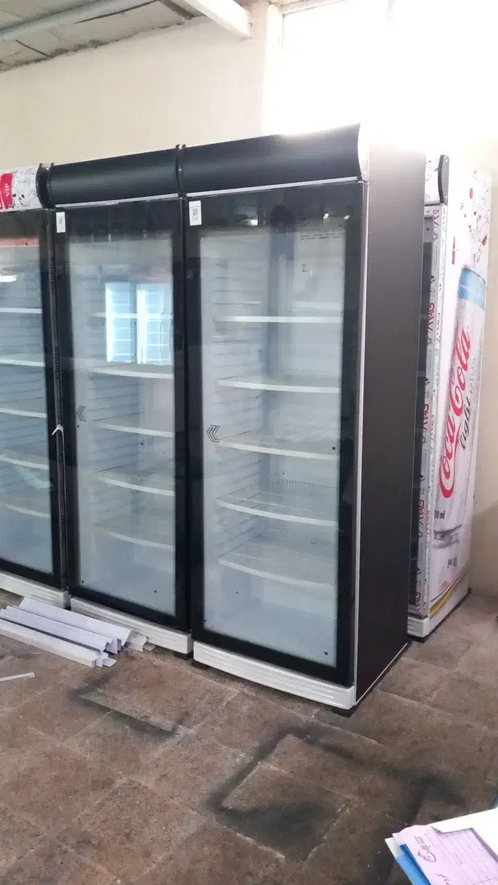 فر ساندویچی کدN6یخچال ایستادهMj1پیتزاbrمیزکارR|کافی‌شاپ و رستوران|قروه, |دیوار