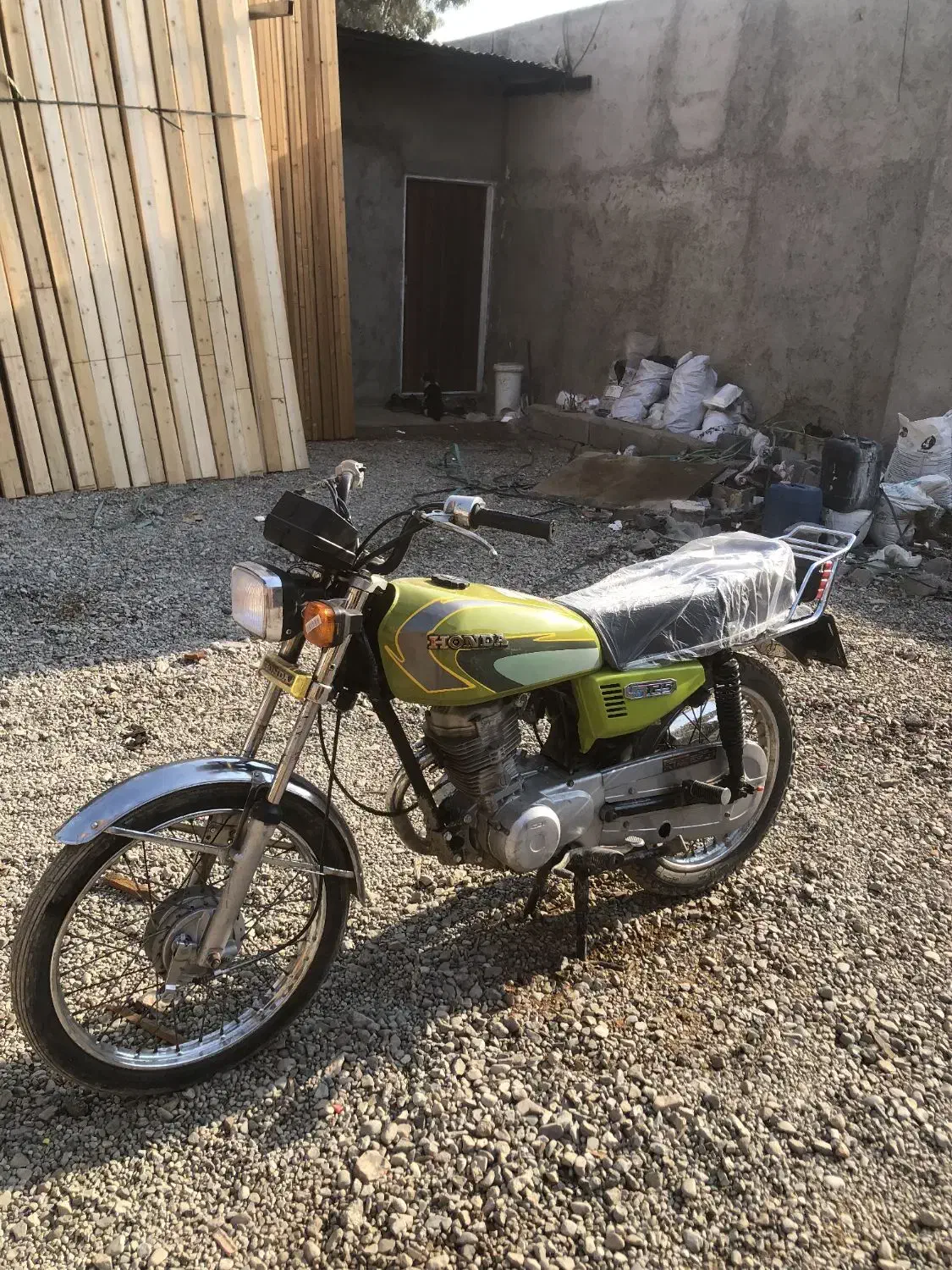 ۱۲۵برگه مزایدع|موتورسیکلت|پاکدشت, پاکدشت (مامازند)|دیوار