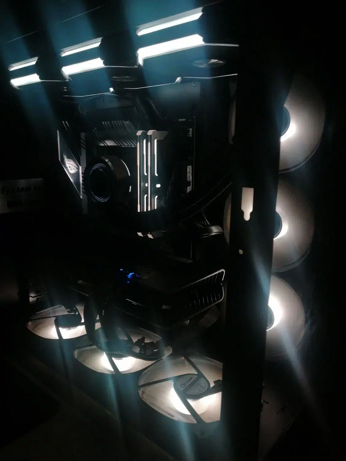 5700xt|قطعات و لوازم جانبی رایانه|قشم, |دیوار