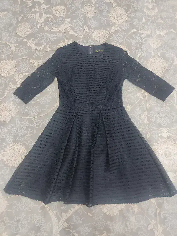 دخترانه و زنانه|لباس|ری, شهرک نظامی|دیوار