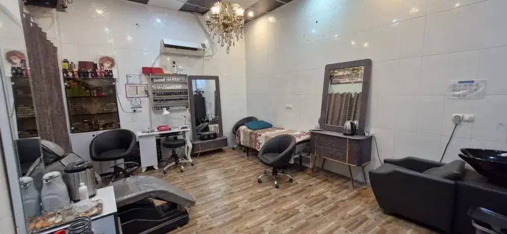 دکوراسیون سالن ارایشی|آرایشگاه و سالنهای زیبایی|مرودشت, ابوذر شمالی|دیوار