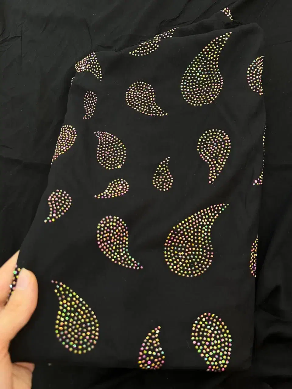 نگین کاری|لباس|مریوان, |دیوار