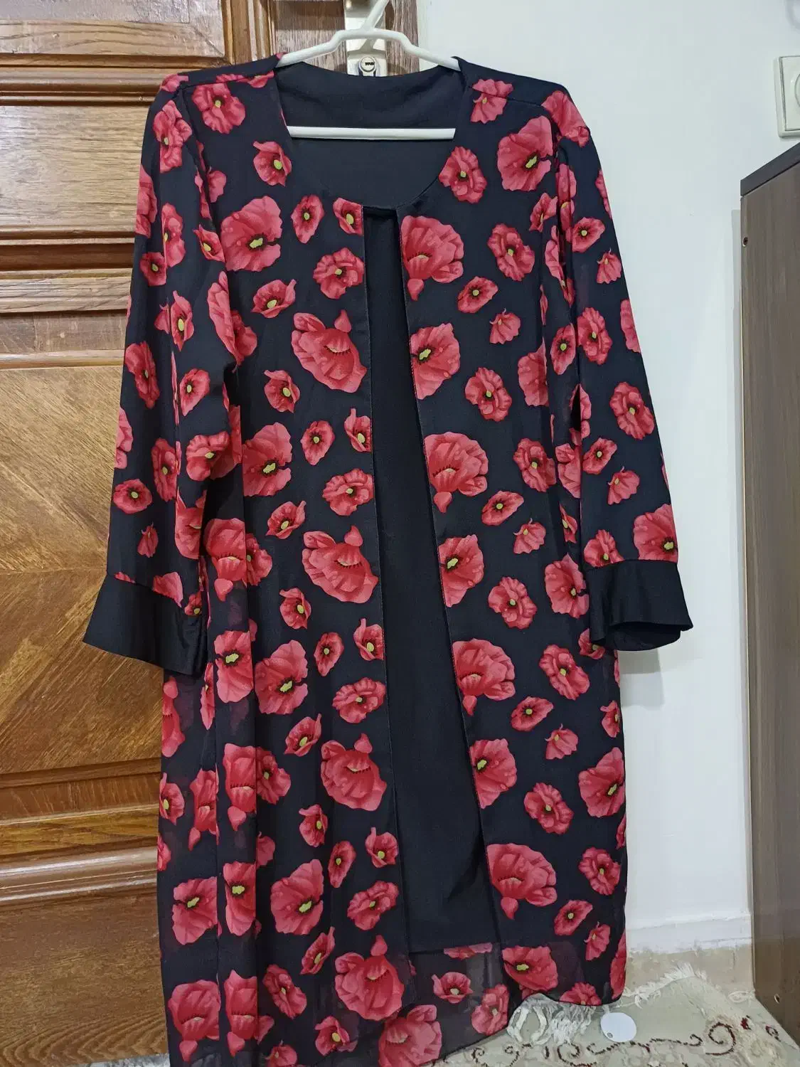 لباس درحد نو|لباس|بومهن, |دیوار