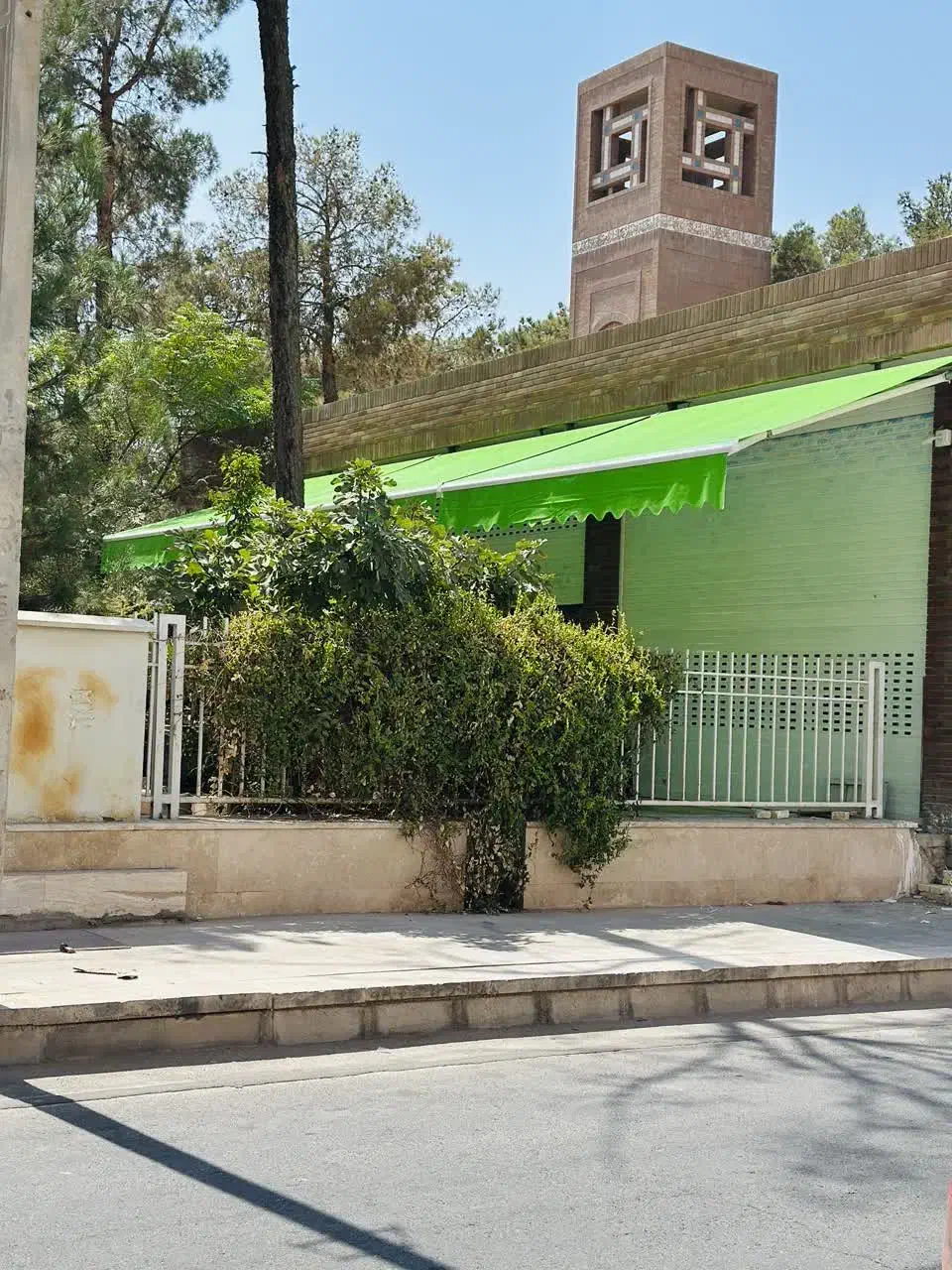 سایبان برقی|فروشگاه و مغازه|یزد, |دیوار