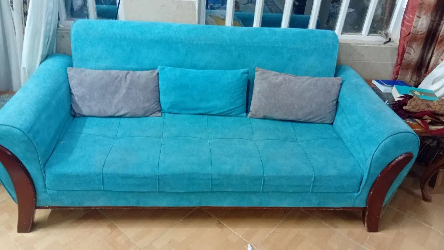 مبل ۷نفره|مبلمان خانگی و میز عسلی|مهریز, |دیوار