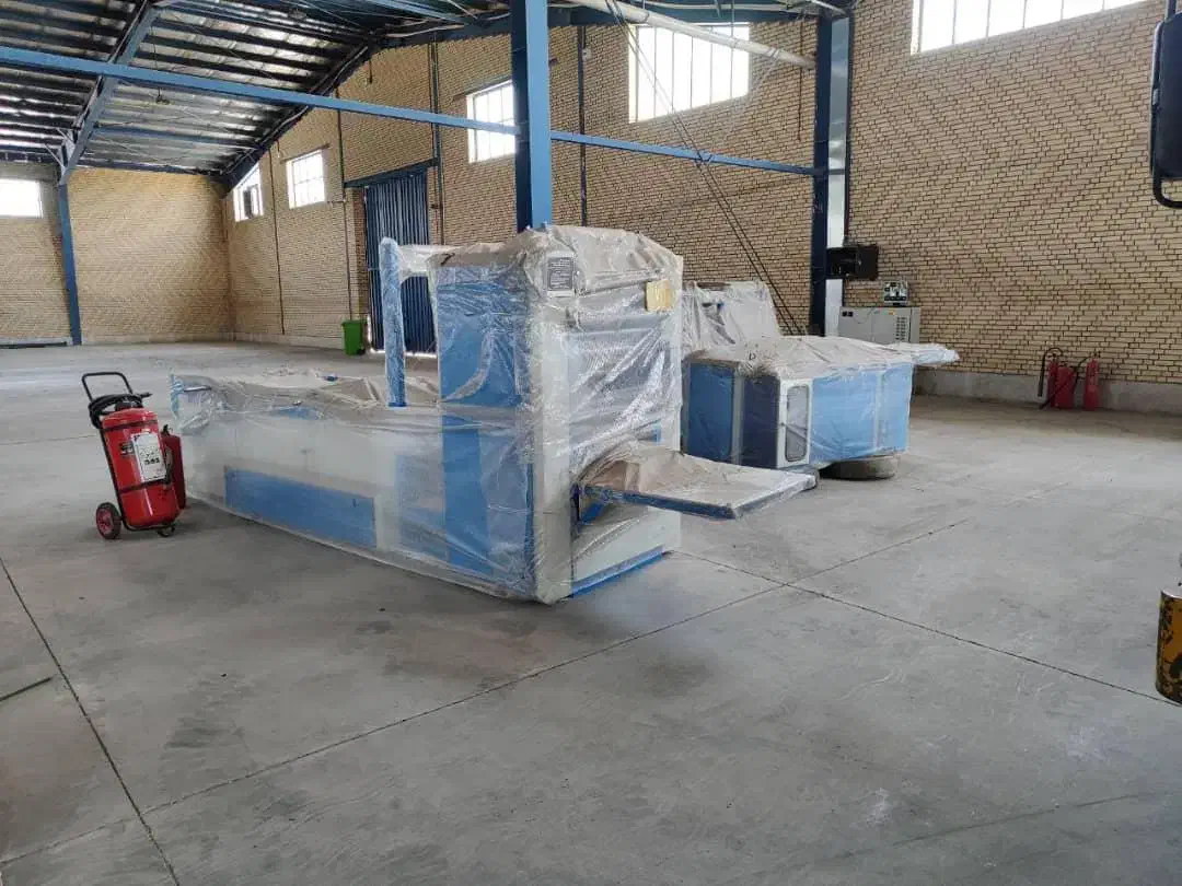 دستگاه دستمال کاغذی و سفره ۳کاره|ماشین‌آلات صنعتی|زنجان, |دیوار