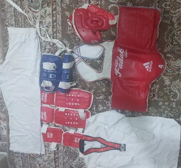 ست کامل تکواندو برند فدک|تجهیزات ورزشی|قم, قلعه یزدیها|دیوار