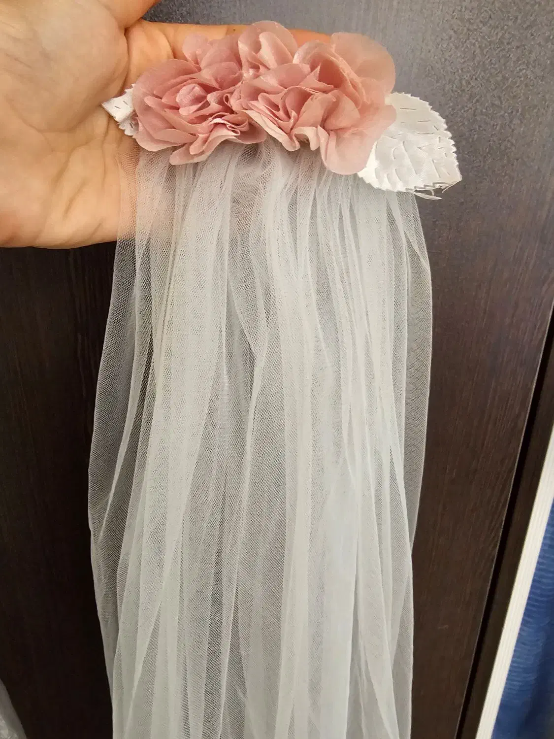 لباس عروس دخترانه|کفش و لباس بچه|شاهین‌شهر, خانه کارگر|دیوار