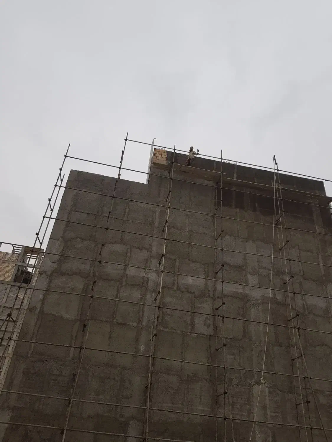 کارهای برنایی همه کاری|خدمات پیشه و مهارت|کاشان, سیفی آباد|دیوار